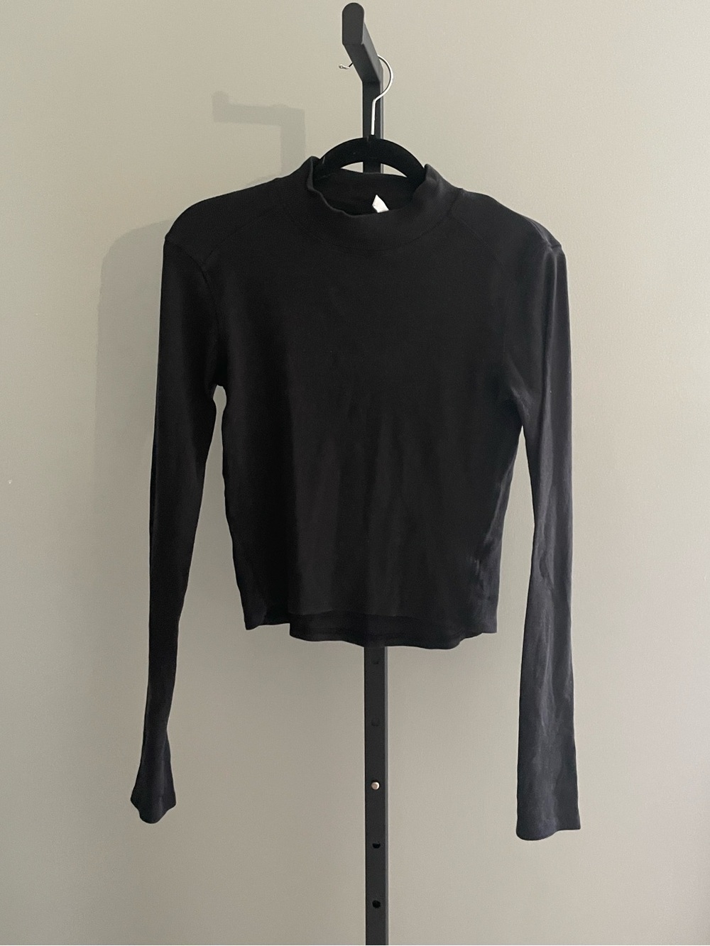 Z by Zelle Black Long Sleeve Top Size Medium